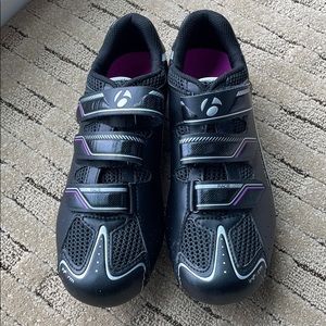 Bontrager Cycling Shoes with SPD cleats/clips